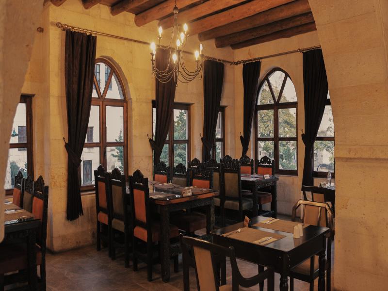 Yunak Evleri - Restoran