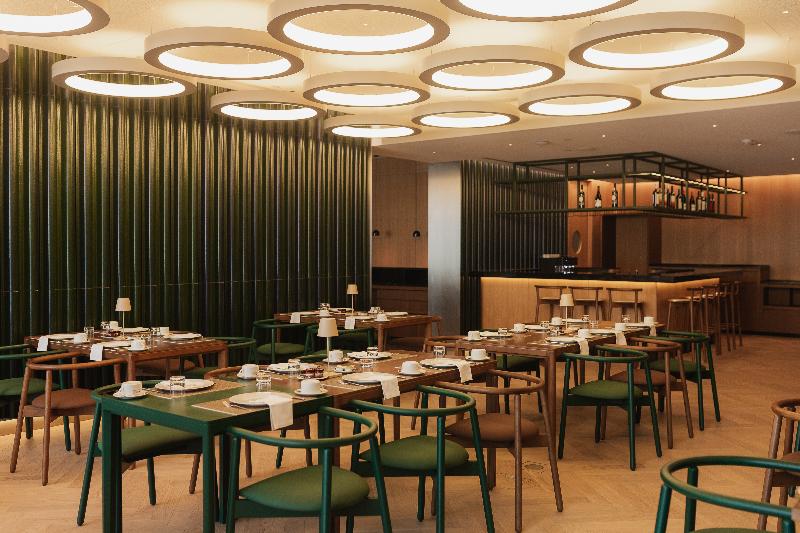 Lumen Hotel and The Lisbon Light Show - Restoran
