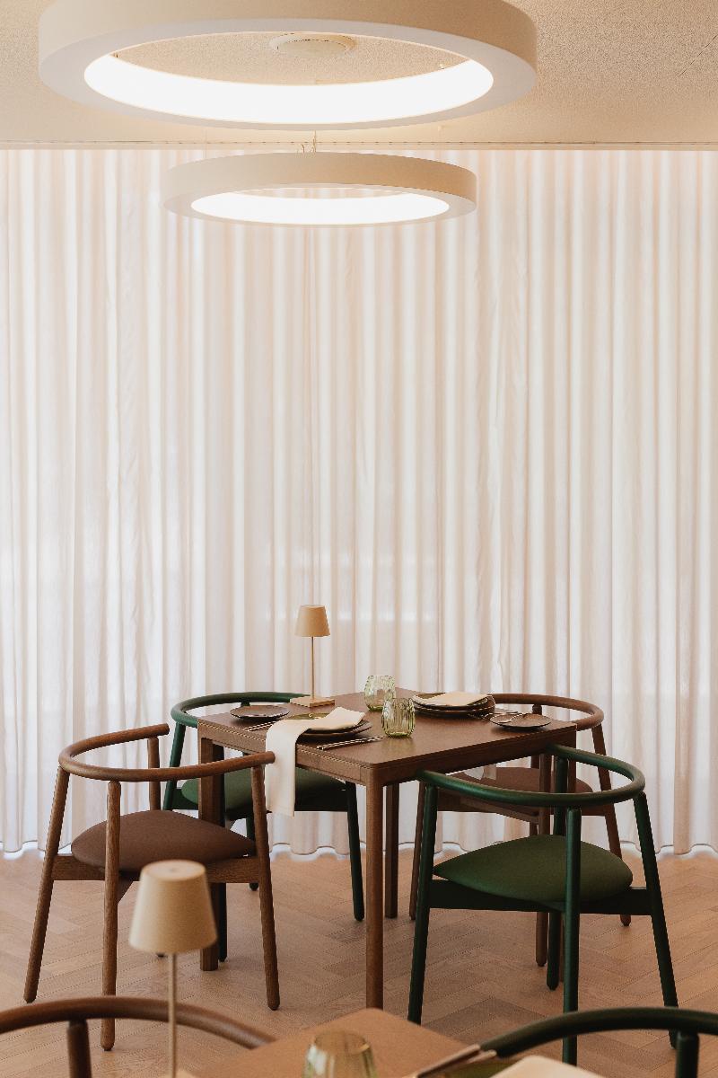 Lumen Hotel and The Lisbon Light Show - Restoran