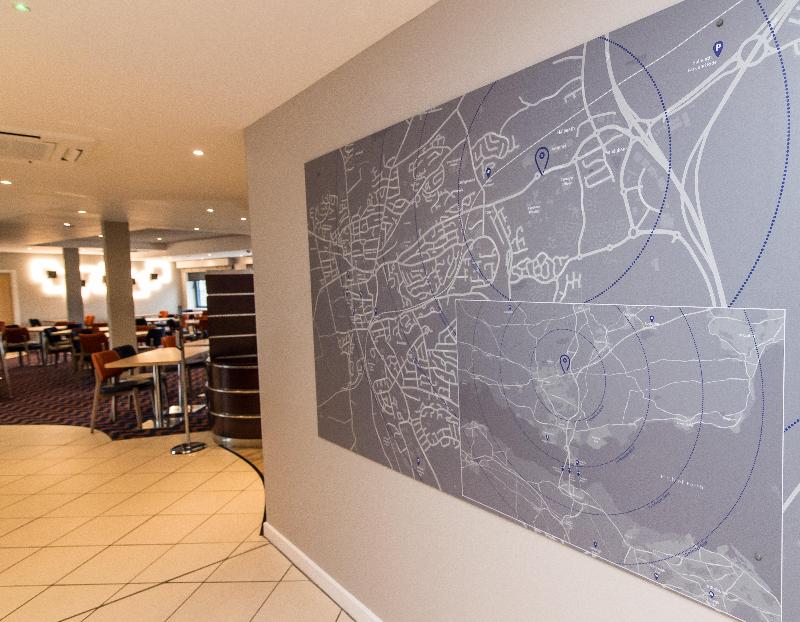 Holiday Inn Express Dunfermline - Lobi