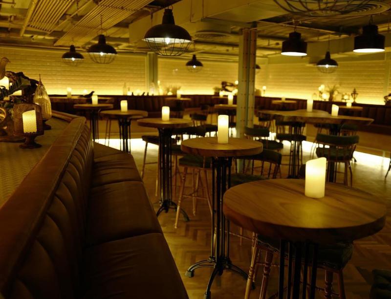 Davis Bangkok - Bar