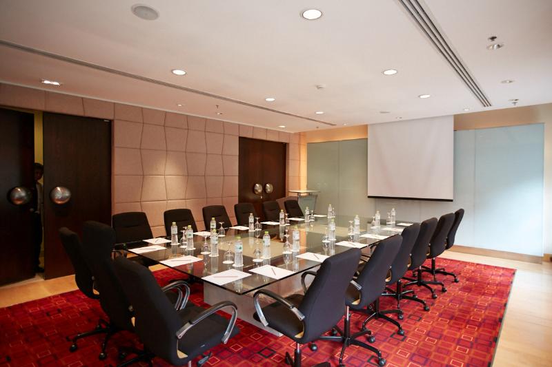 Davis Bangkok - Toplantı
