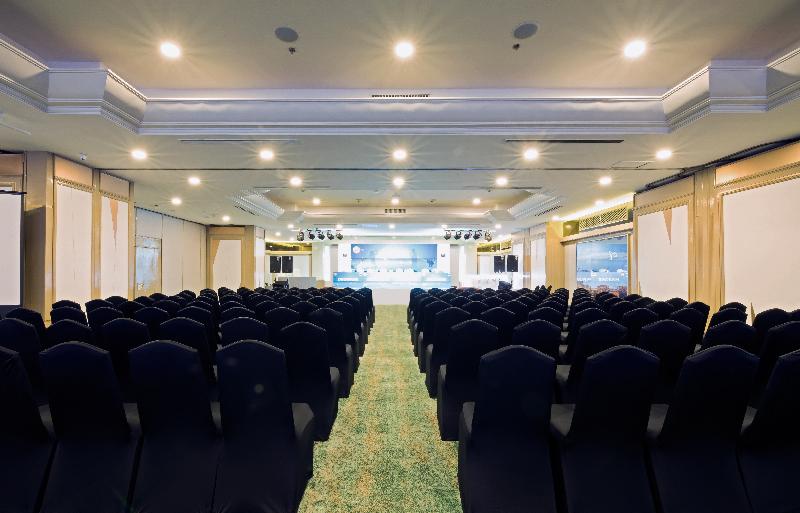 Bangkok Lotus Sukhumvit 33 By Compass Hospitalit - Toplantı