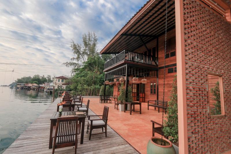 Aana Resort & Spa - Restoran