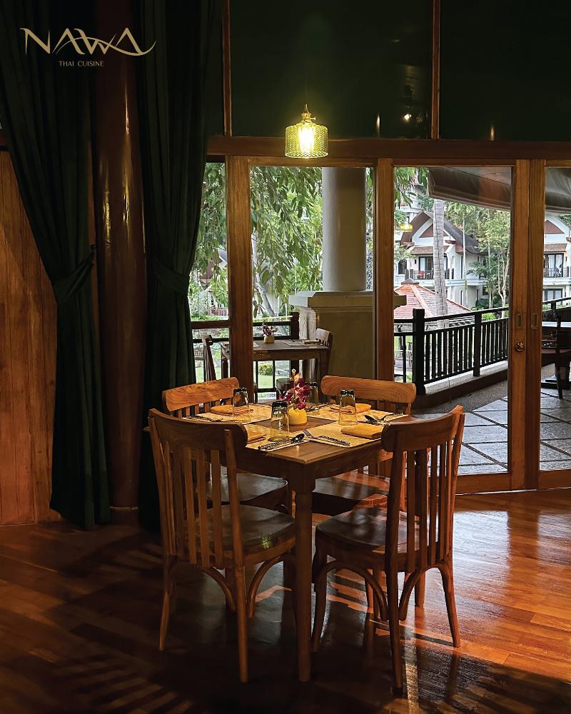 Rawi Warin Resort & Spa - Restoran