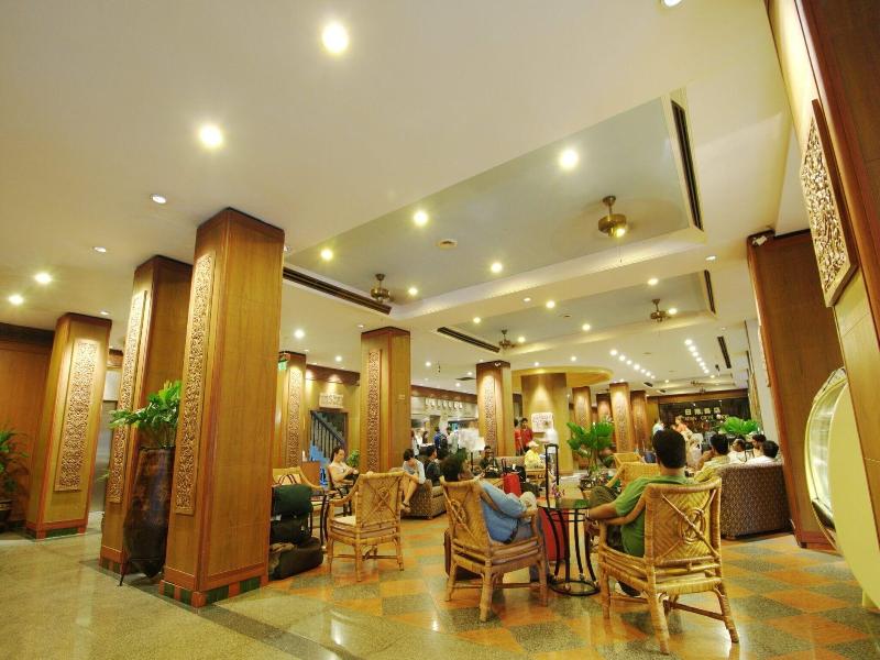 Golden Beach Pattaya - Lobi
