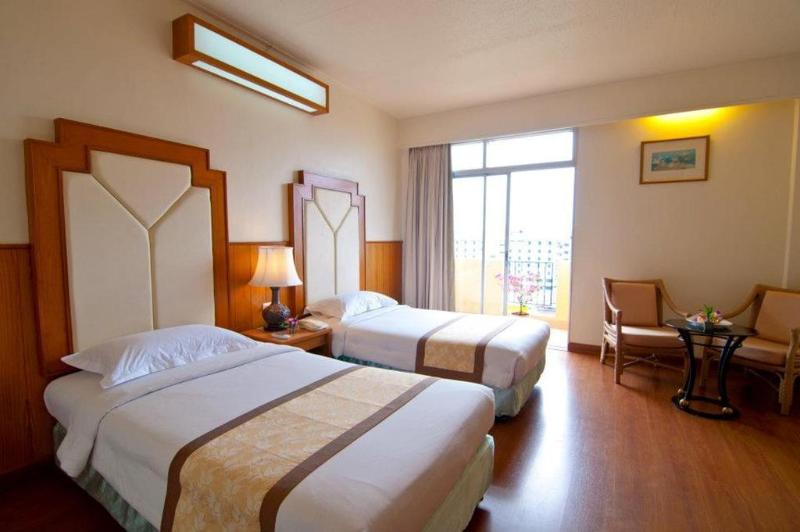 Golden Beach Pattaya - Genel