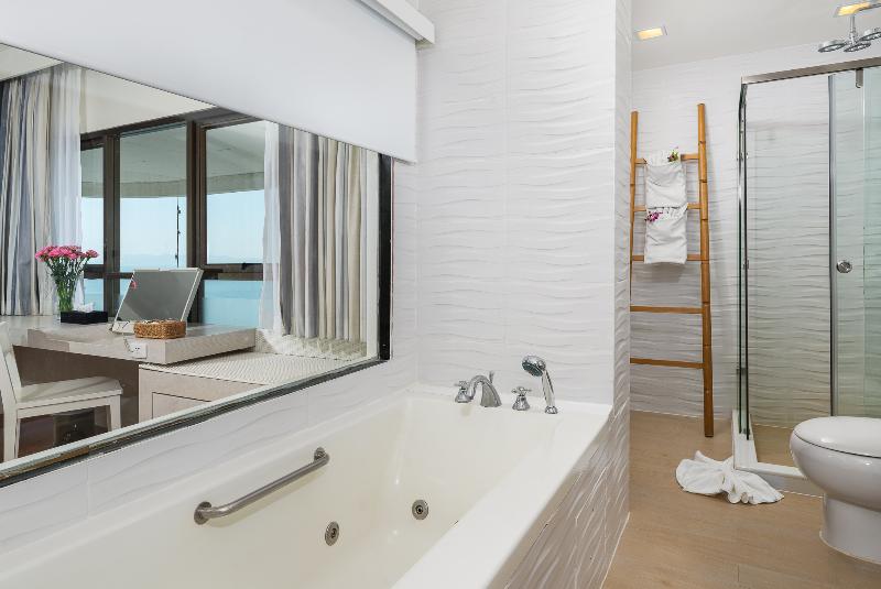 Jomtien Palm Beach Hotel & Resort - Oda