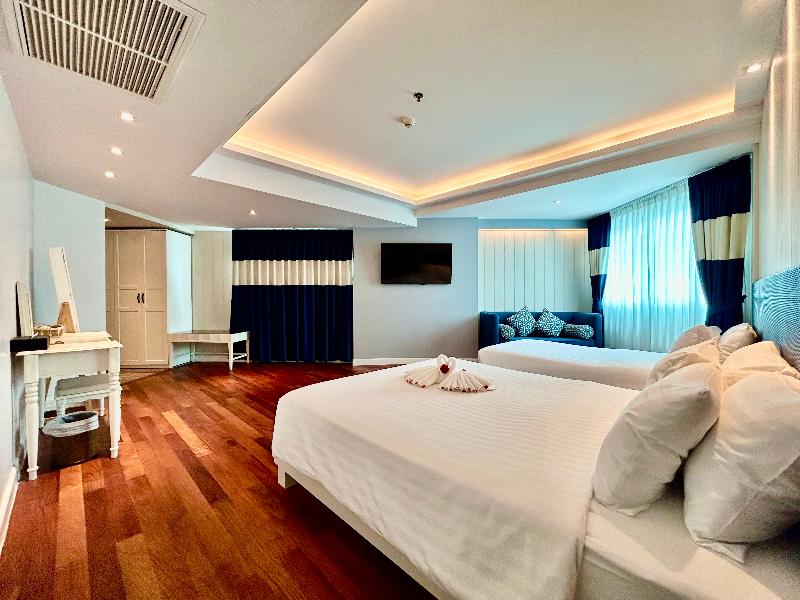 Jomtien Palm Beach Hotel & Resort - Oda