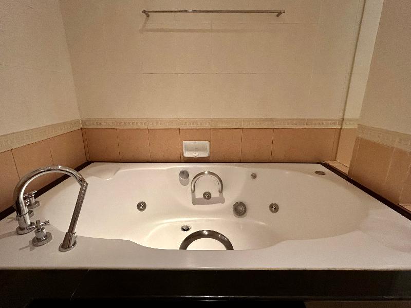 Jomtien Palm Beach Hotel & Resort - Oda