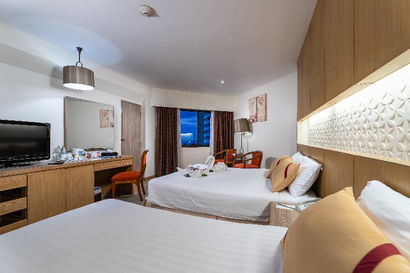 Jomtien Palm Beach Hotel & Resort - Oda