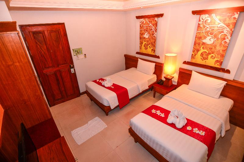 First Bungalow Beach Resort - Oda