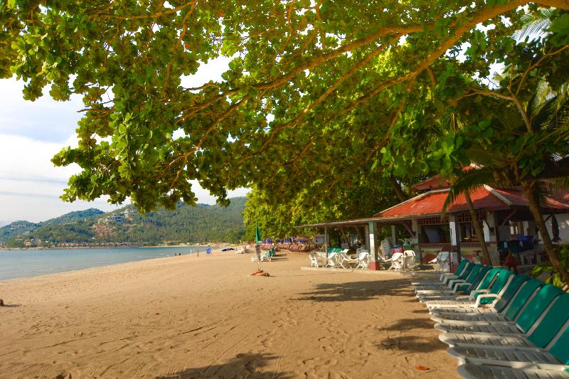 First Bungalow Beach Resort - Plaj