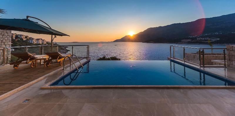 Deniz Feneri Lighthouse +12 ADULT ONLY - Oda