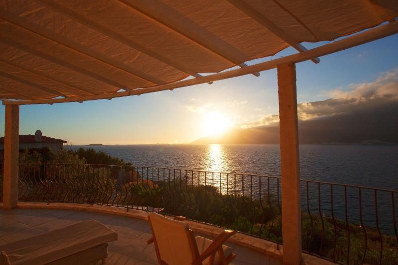 Deniz Feneri Lighthouse +12 ADULT ONLY - Oda