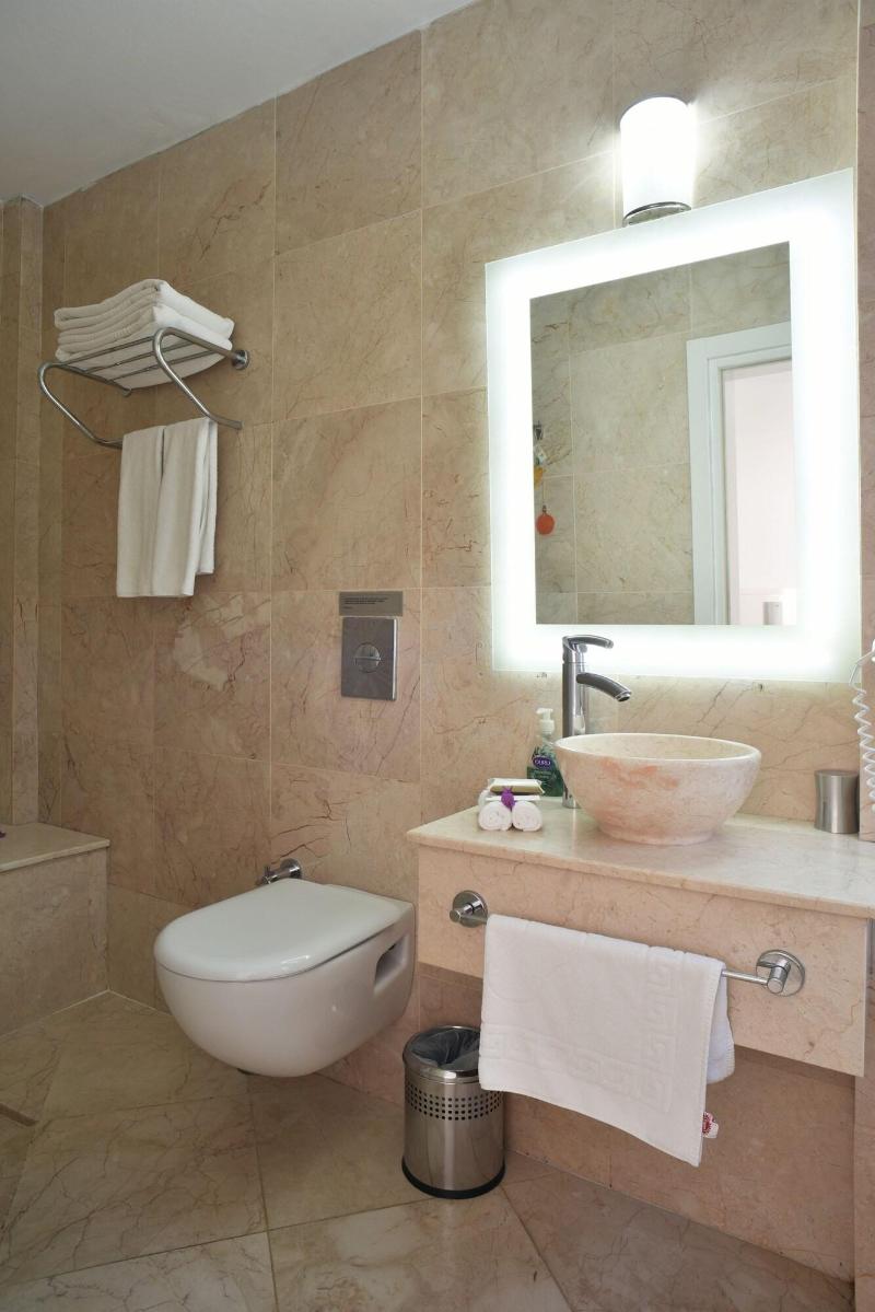 Deniz Feneri Lighthouse +12 ADULT ONLY - Oda