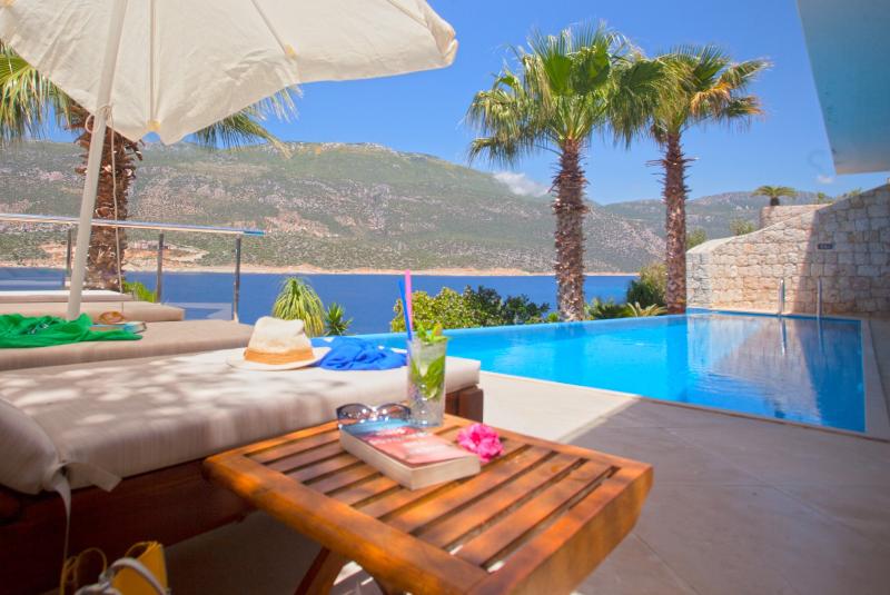 Deniz Feneri Lighthouse +12 ADULT ONLY - Oda