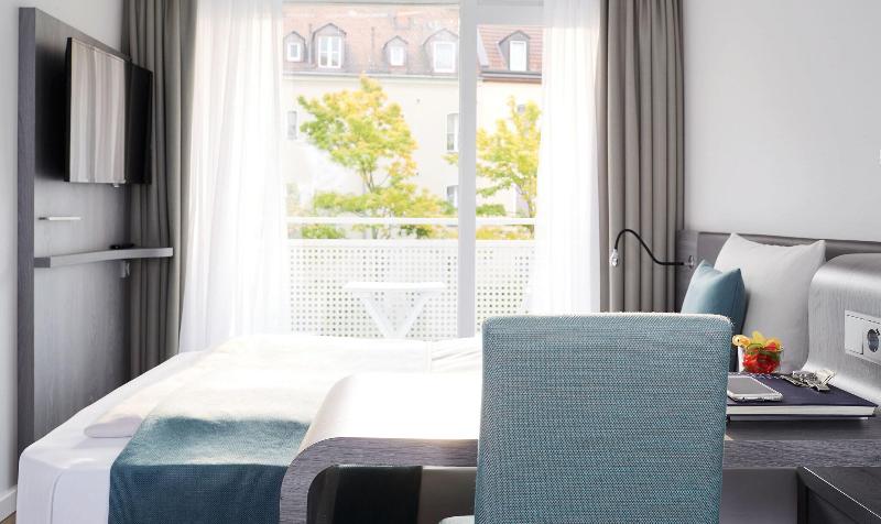 Derag Livinghotel Maximilian - Oda