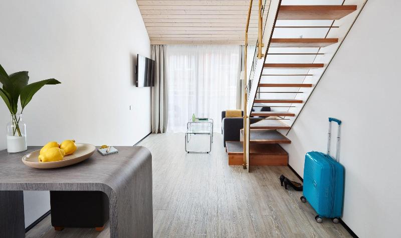Derag Livinghotel Maximilian - Oda
