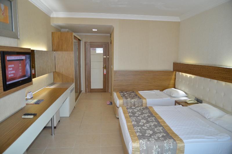 Grand Zaman Garden Hotel - Oda