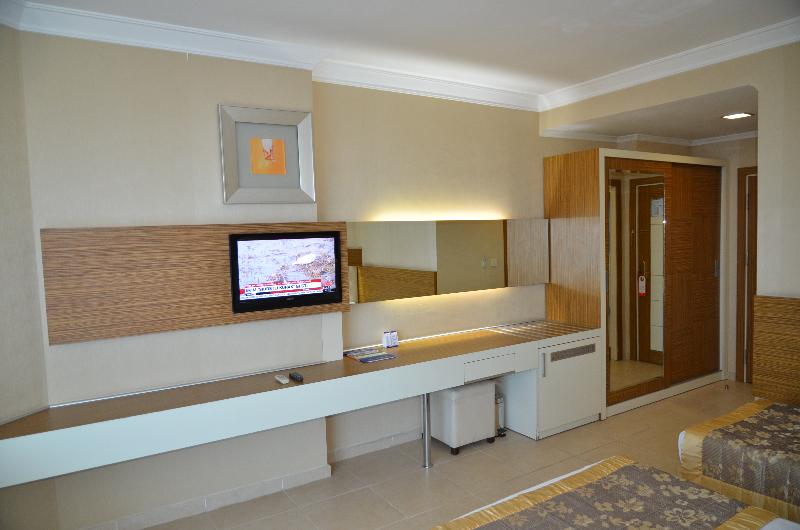 Grand Zaman Garden Hotel - Oda