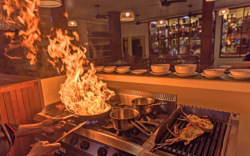 Araamu Holidays & Spa - Restoran