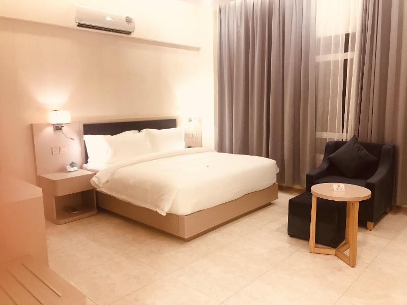 Seasons Hotel Barka - Oda