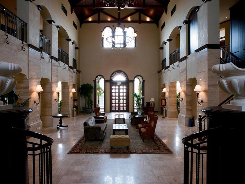 Arabian Ranches Golf Club - Lobi
