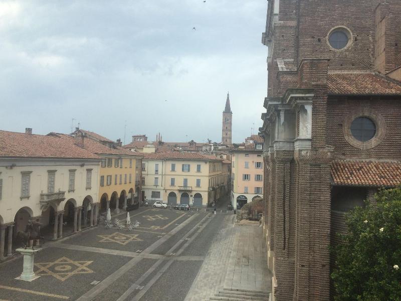 Le Stanze Del Cardinale - Oda