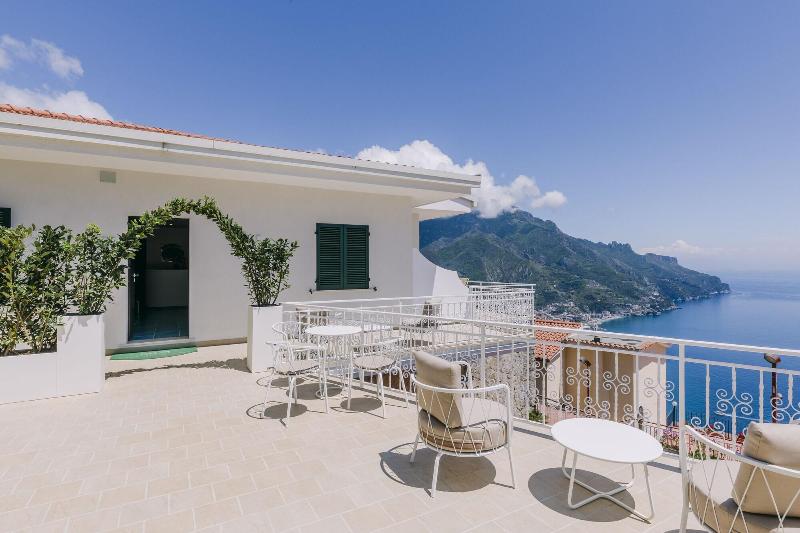 Casa Dolce Casa - Genel