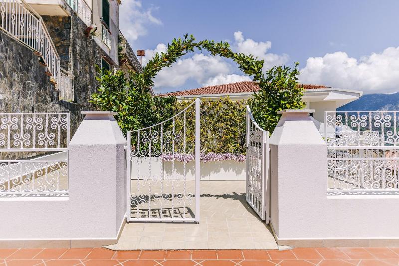 Casa Dolce Casa - Genel