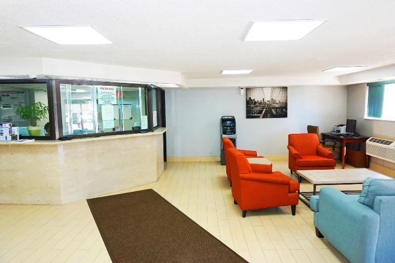 The Floral Park Motor Lodge - Lobi
