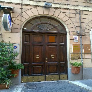 Lazzari