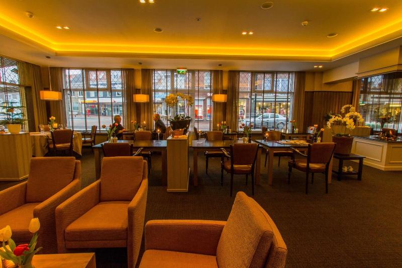 Hotel Restaurant De Eenhoorn - Bar