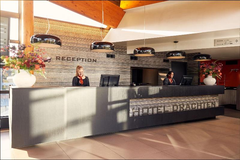 Van Der Valk Hotel Drachten - Lobi