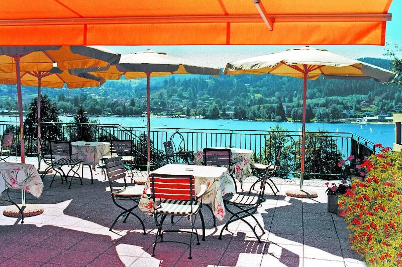 Le Manoir Au Lac - Genel