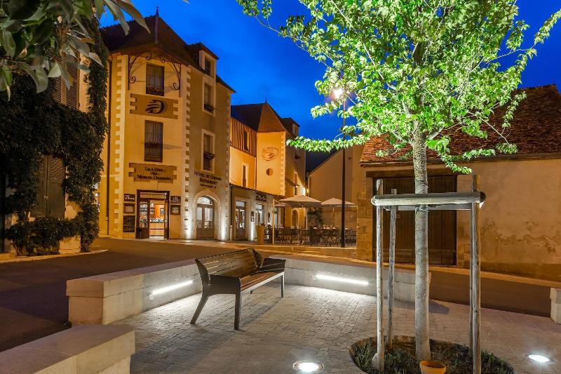 Hotel Restaurant Famille Bourgeois - Genel