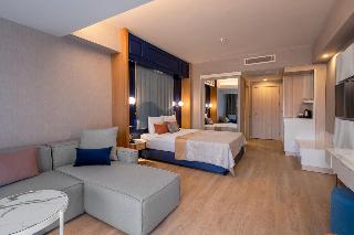 Lago Hotel Ex Azura Deluxe Resort and Aqua Sorgun fotoÄŸrafÄ±