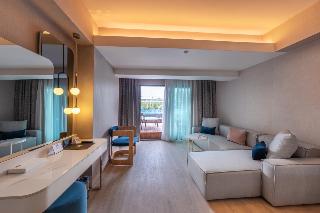 Lago Hotel Ex Azura Deluxe Resort and Aqua Sorgun fotoÄŸrafÄ±