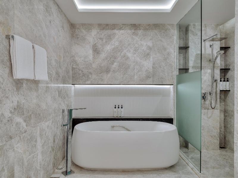 Crowne Plaza Bangkok Lumpini Park - Oda