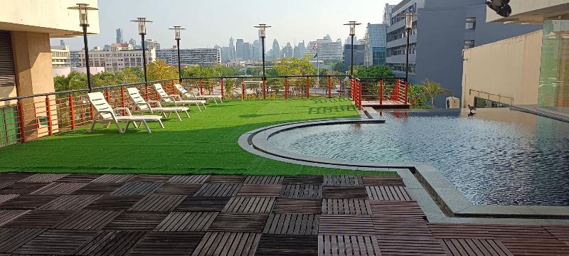 Princeton Bangkok - Havuz