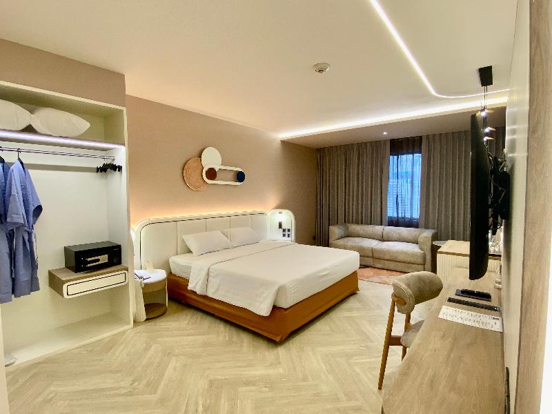 Royal Benja Hotel - Oda