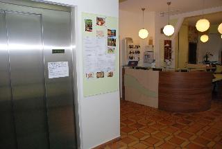 Hotel Restaurant Aux Deux Roses