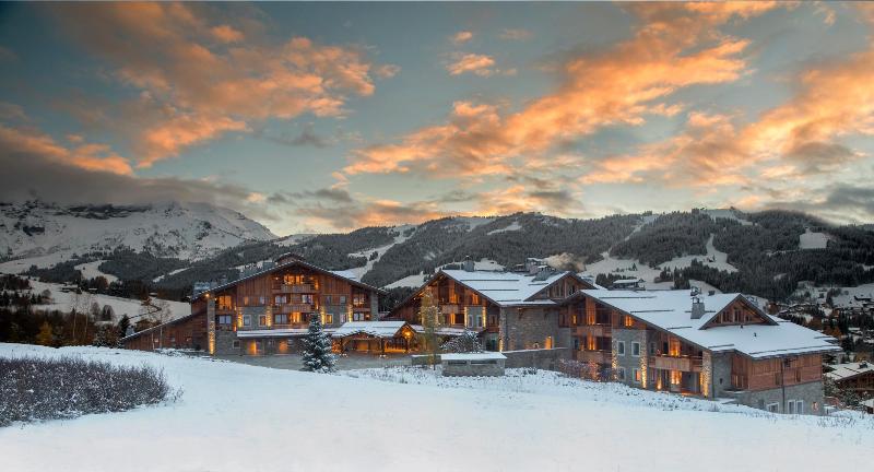 Four Seasons Hotel Megeve - Genel
