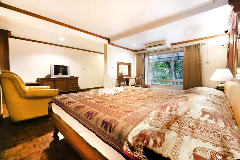 Royal Ivory Nana Hotel Bangkok - Oda