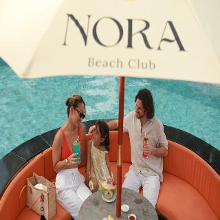 Amora Beach Resort Phuket fotoÄŸrafÄ±
