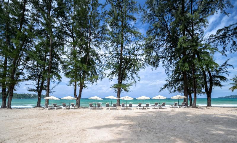 Amora Beach Resort Phuket - Plaj