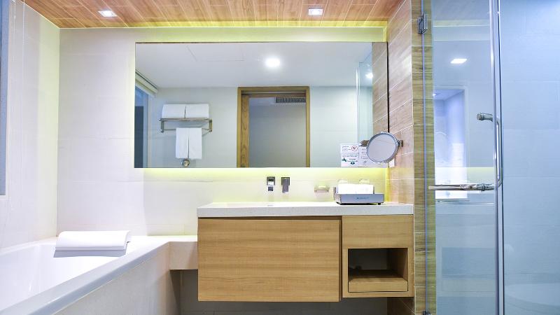 Phuket Graceland Resort & Spa - Oda