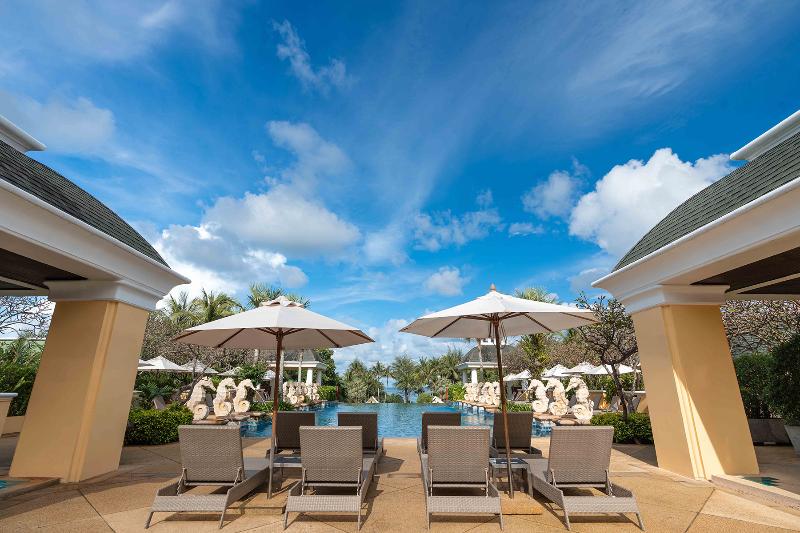 Phuket Graceland Resort & Spa - Havuz