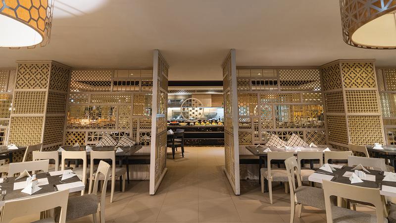 Phuket Graceland Resort & Spa - Restoran